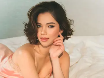 Livejasmin Sex Chat of KellyHolly