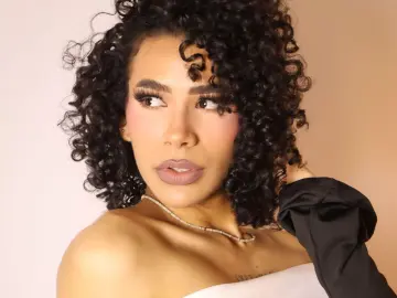 Livejasmin Live Sex of LyaDumont