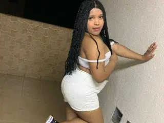 Streamate Live Sex Cam of Shanaya_KopsRX