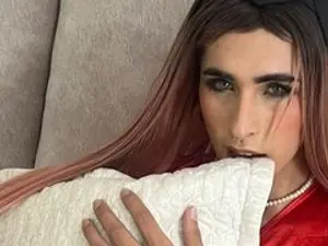 Streamate Free Porn Cam of MissIsabellax