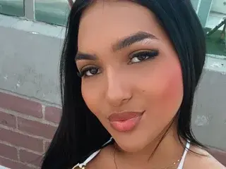 Streamate Sex Chat of IssyDaniels