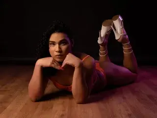 Streamate Sex Cam of SophieeSweett