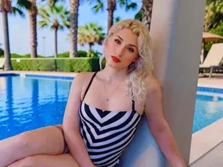 Streamate Adult Webcam of MadameBlonde
