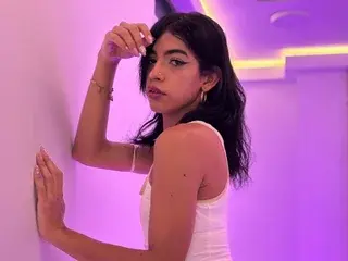 Streamate Live Sex Cam of AlahiaRodriguez