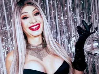 Streamate Live Porn of DominaInfinity