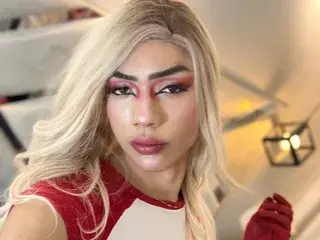 Streamate Free Porn Cam of Megan_Redfire