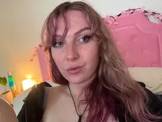 Streamate Free Live Porn of DeviMami