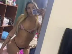 Streamate Free Live Porn of Manchita96