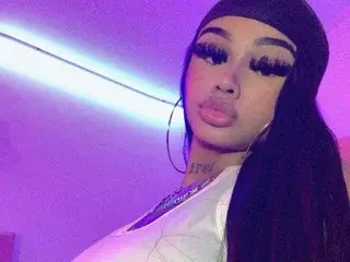 Streamate Live Porn of kHELANISYY