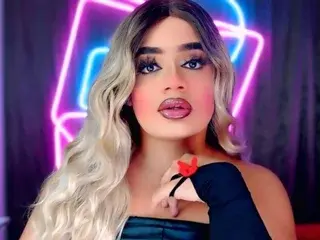 Streamate Sex Chat of LunaSofiaSmith