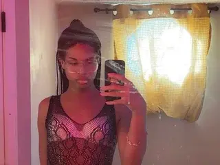 Streamate Free Live Porn of Kyliewhitet