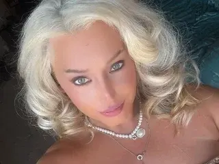 Streamate Live Sex Cam of TSgoddessworld