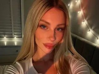 Streamate Adult Webcam of BarbieKara
