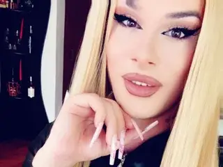 EvaLexyTS from streamate