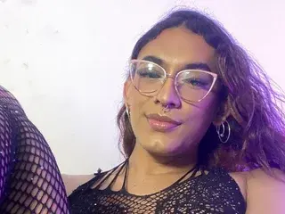 Streamate Free Live Porn of camilahotss