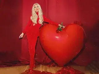 Streamate Live Sex Cam of BlondequeenTG