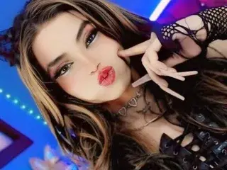 Streamate Live Sex of VictoriaDior69
