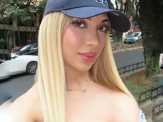 Streamate Sex Cam of Pretty_emmah