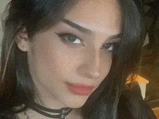 Streamate Nude Webcam of Dollbehaviorx