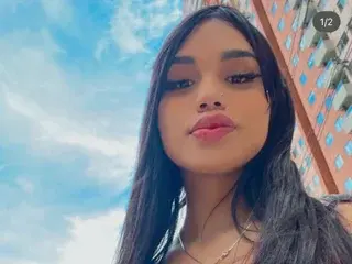 Streamate Best live sex cam show of Alejadolly