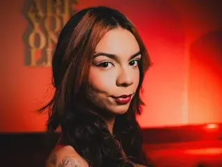 Streamate Watch Live Sex Cams of CaeliThalyana22