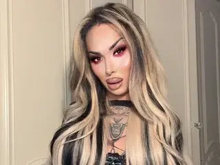 Streamate Watch Live Sex Cams of MiaMaffia
