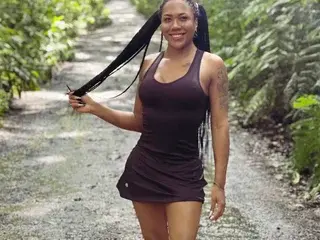 Streamate Sex Cam of pilarbigcockxx