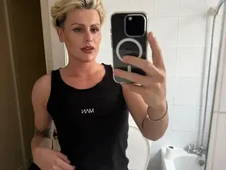 Streamate Sex Chat of gypsybrowngirl