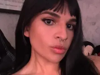 Streamate Adult Webcams of GagaDollSinz