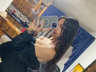 Streamate Sex Chat of ThaliJara