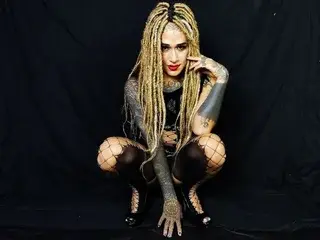 Streamate Adult Video Chat of DirtyOnix25