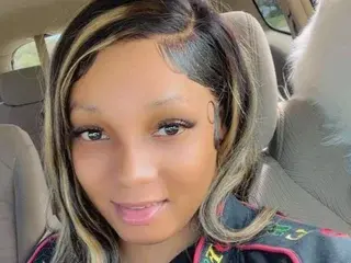 Streamate Free Live Porn of SunflowerGoddess3333