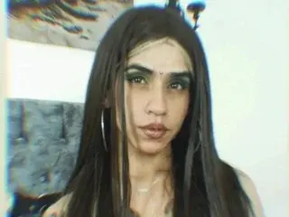 Streamate Adult Webcam of BellaPoisonous