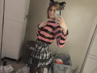 cuddleavenue from streamate