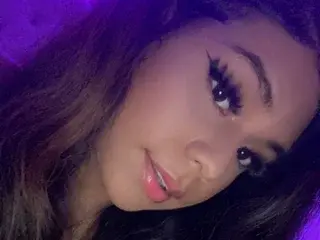 Streamate Adult Webcams of LOUISEPRINCESS