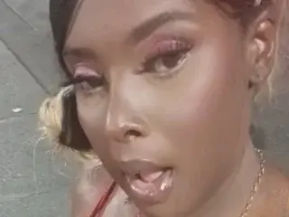 Streamate Private Sex Chat of BustyBunny00