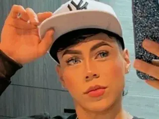 Streamate Live Sex Cam of dannasmall22