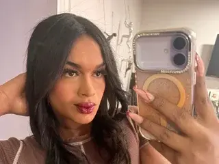 Streamate Watch Live Sex Cams of Mariia_Victoria