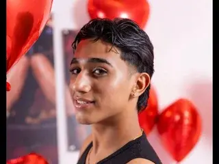 Streamate Nude Webcam of ThaliaMoon19