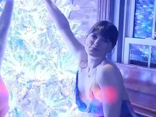 Streamate Live Sex of Holly43Love