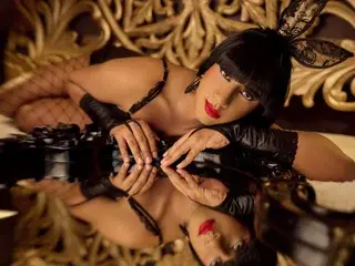 IsabellaaDarrell from streamate