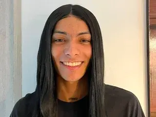 Valentina_Ts_22 from streamate