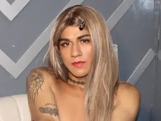 Streamate Private Sex Chat of Karina_Cutee
