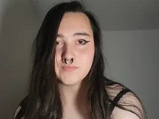 Streamate Free Live Porn of Nonbinarybeauty20