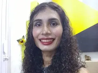 Streamate Nude Webcam of sexywolfnight