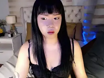 Stripchat Free Porn Cam of RebecaNextToYou