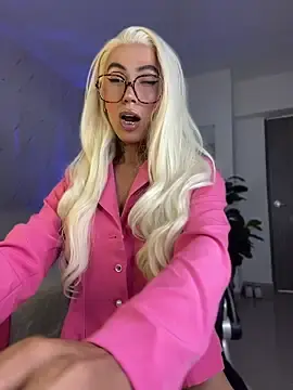 Stripchat Best live sex cam show of miss_tatiana_