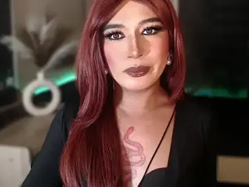 Stripchat Live Sex Cam of mslilly_croft