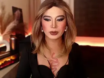 Stripchat Free Live Porn of mslilly_croft