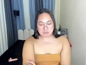 Cassiefoxx from stripchat
